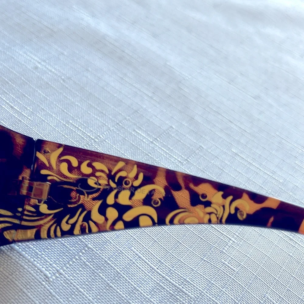OSCAR DE LA RENTA SUNGLASSES - Picture 7 of 9